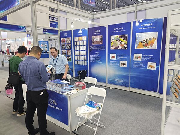 客戶(hù)咨詢(xún)光潤(rùn)通產(chǎn)品