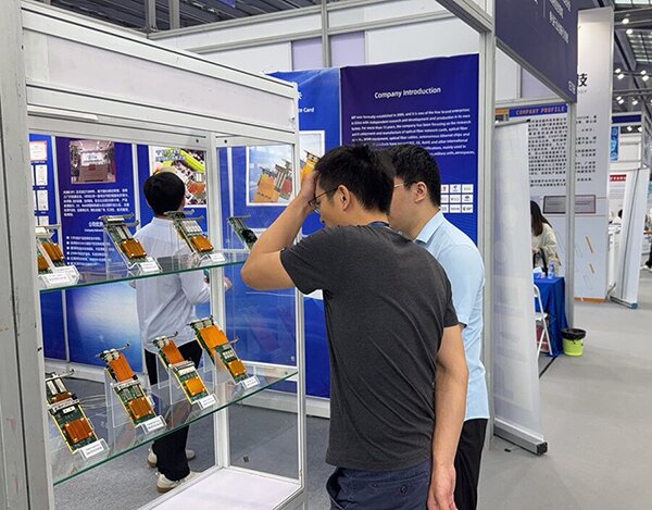 客戶(hù)咨詢(xún)光潤(rùn)通產(chǎn)品